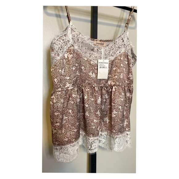 Bloomfield Floral Print Strappy Crop Top - Picture 4 of 5